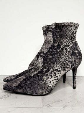 Charles Charles David Snakeprint Pointy Toe Bootie 8M